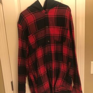 Men’s Hooded Checkered Flannel w/ Pockets